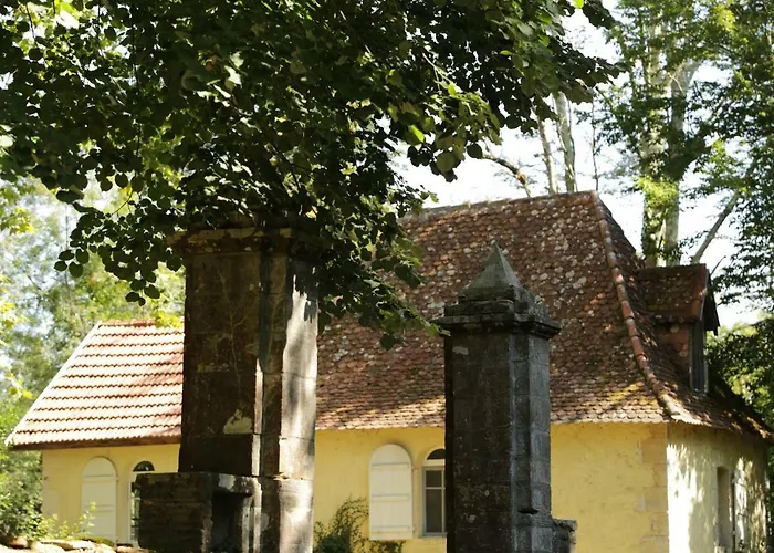 La Chapelle Du Chateau Dom wakacyjny Pouillon